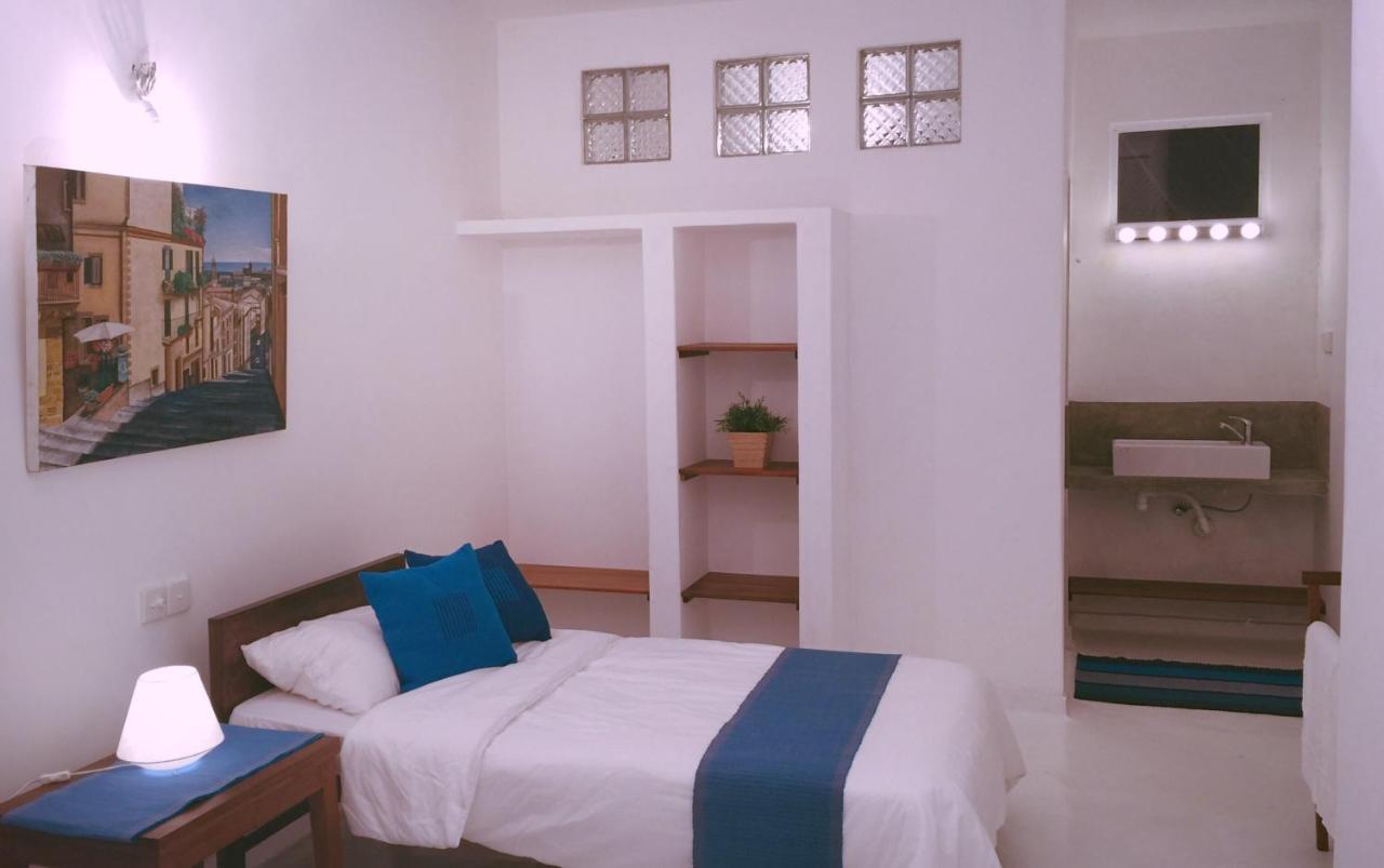 Sayura House Hotel Коломбо Екстериор снимка