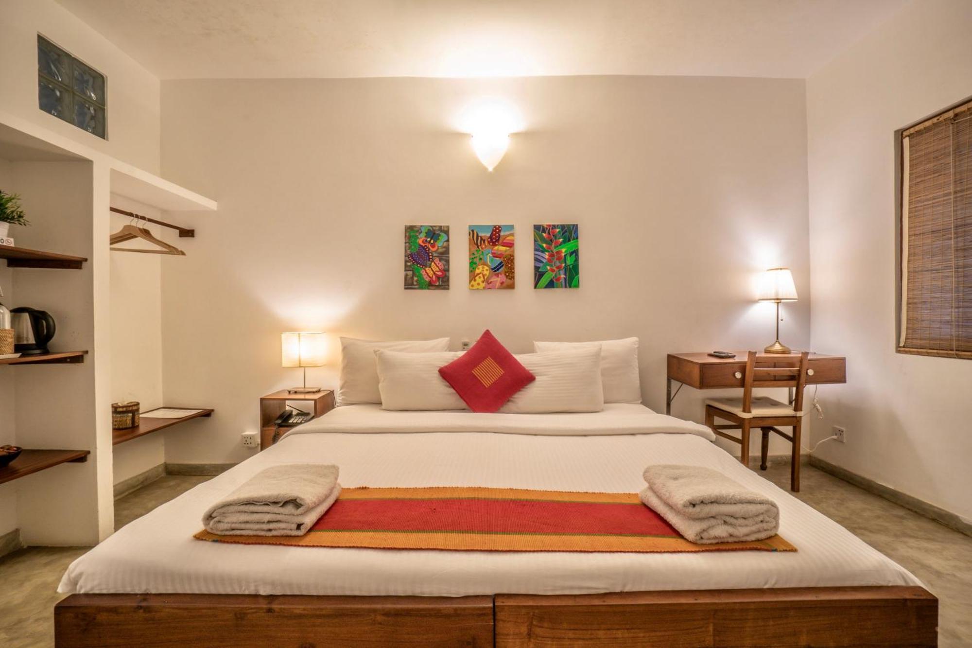 Sayura House Hotel Коломбо Екстериор снимка