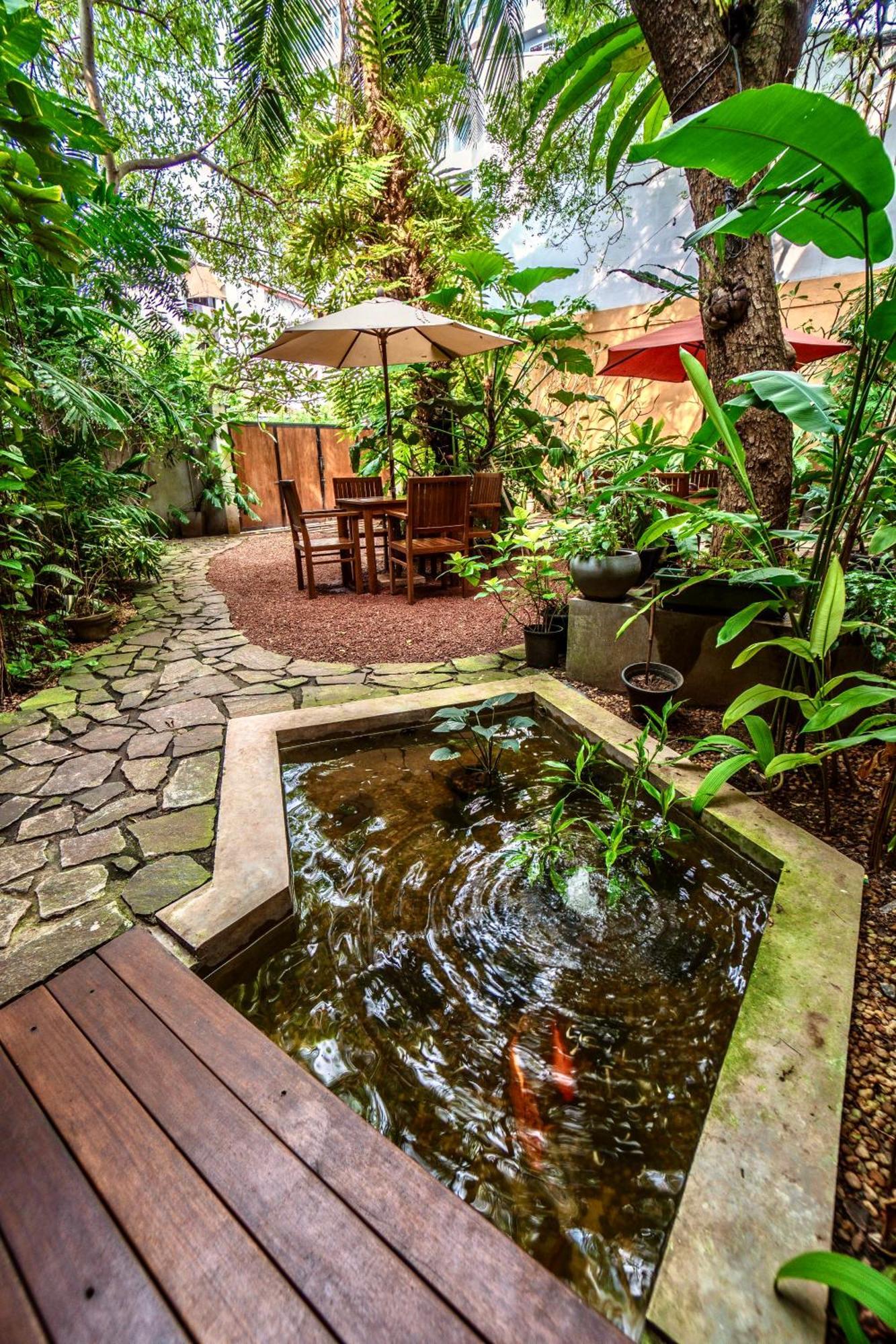 Sayura House Hotel Коломбо Екстериор снимка