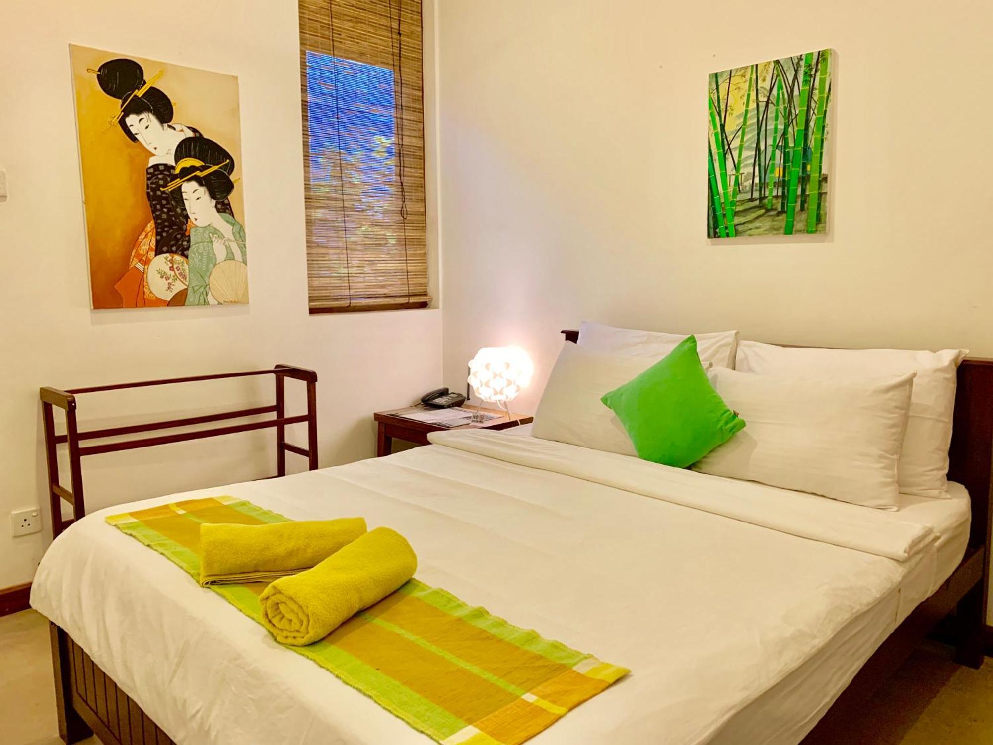 Sayura House Hotel Коломбо Екстериор снимка