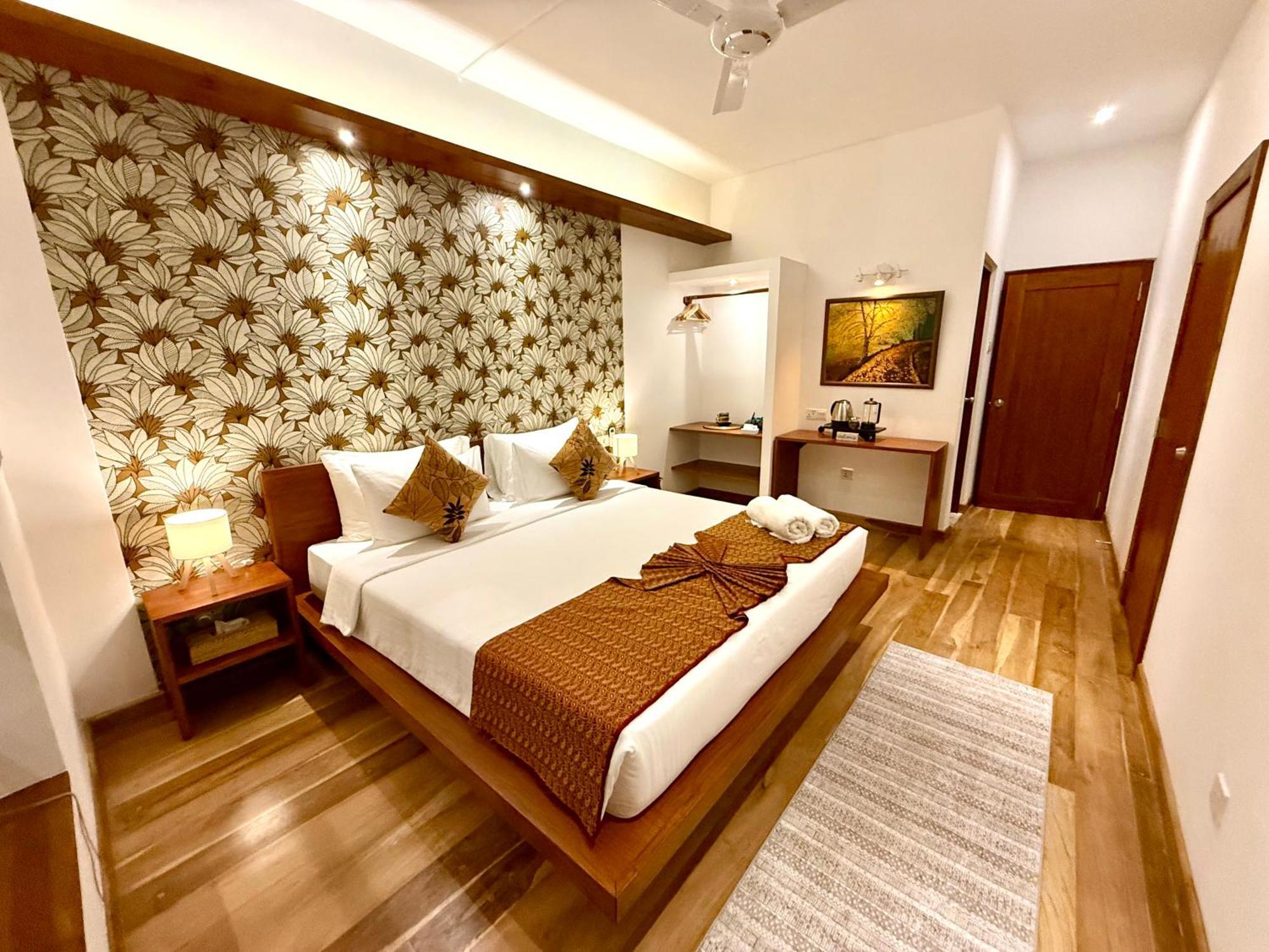 Sayura House Hotel Коломбо Екстериор снимка